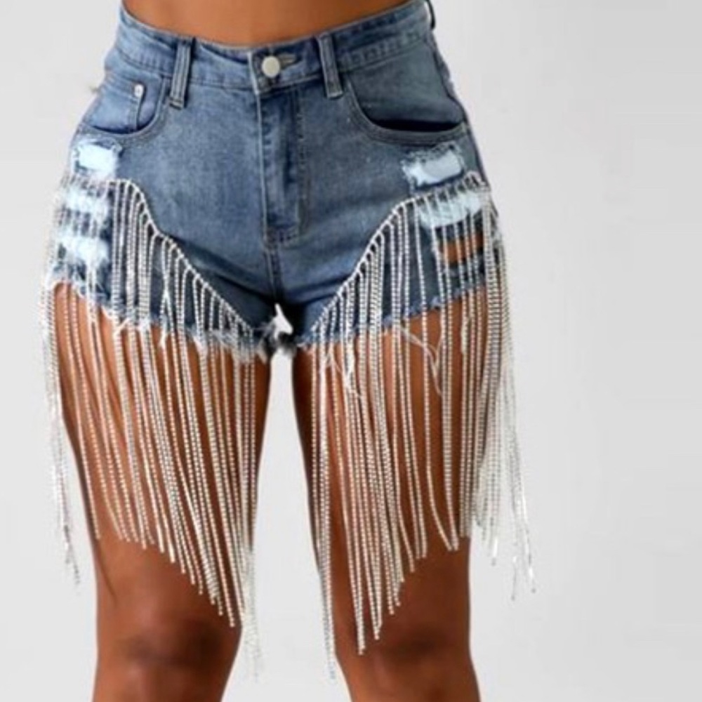 Diamond tassel denim shorts